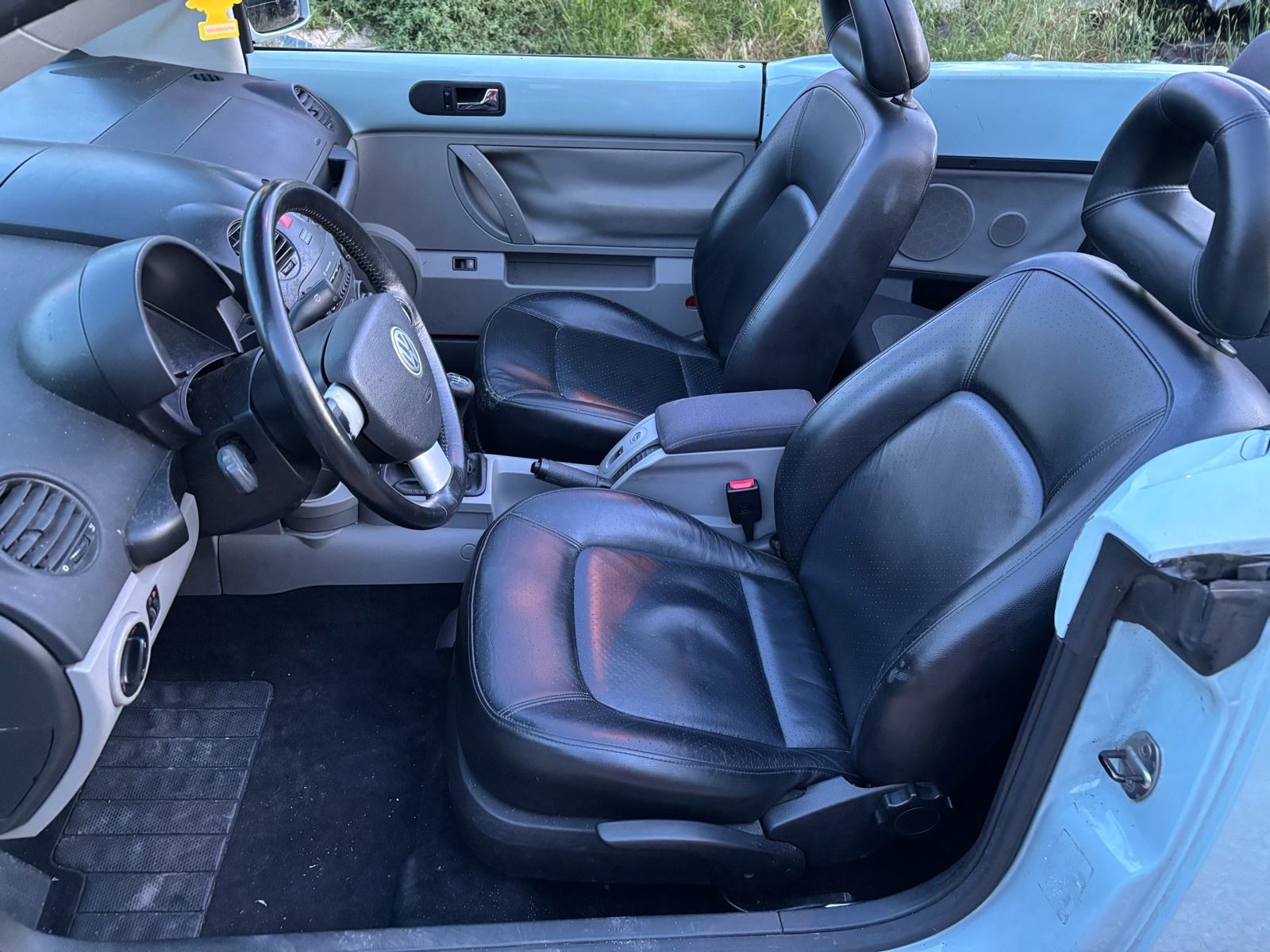 VW Beetle 1,4. CABRIO. ALU FELGE 17 KOŽA, fotografija 14
