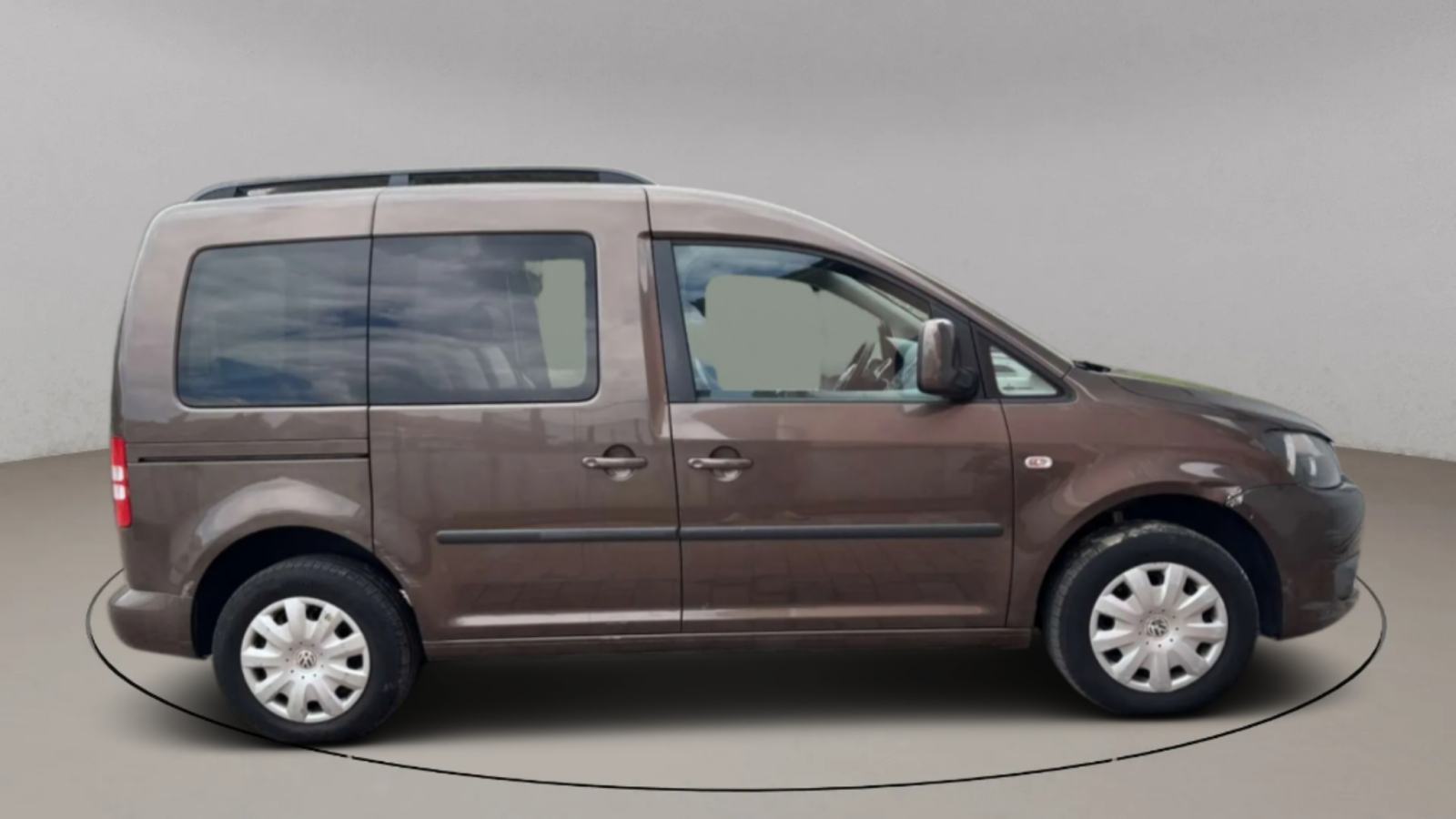VW Caddy 1,2 TSI, fotografija 9