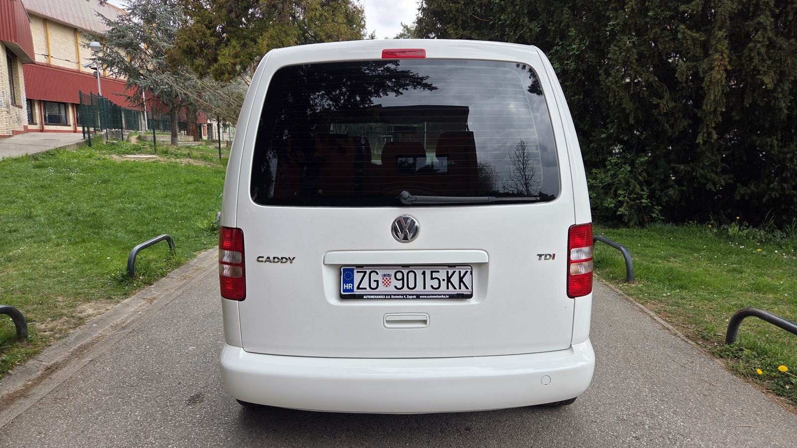 VW Caddy 1.6 TDI 2012.g.Reg.05/27.g.5.sjedala,KLIMA,NAVI,odličan!!!!, fotografija 6