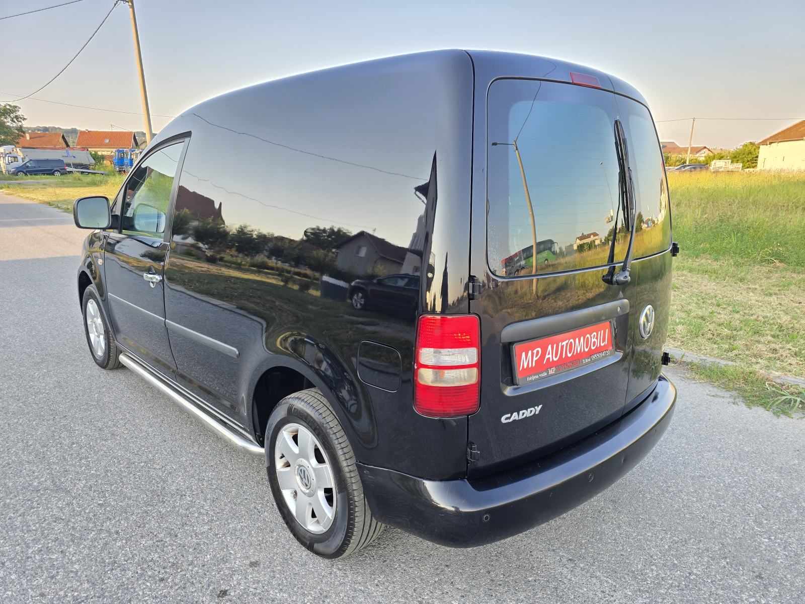 VW Caddy 1,6 TDI-2014gd.md-KLIMA-navigacija,inox pragovi,bč.vrata,KART, fotografija 6