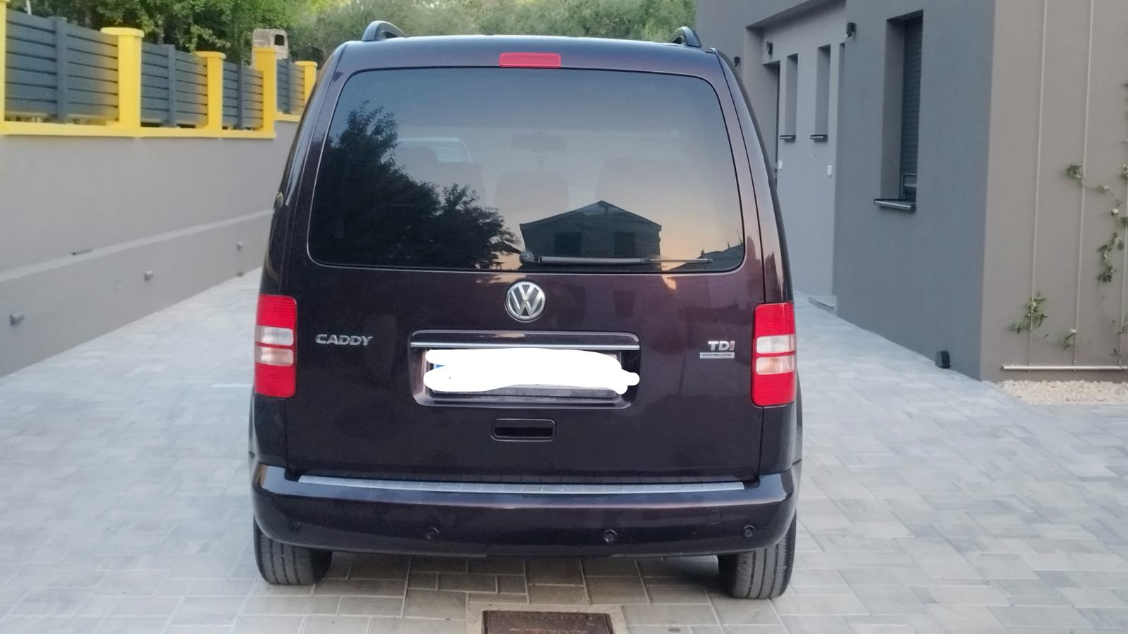 VW Caddy 1,6 TDI LIFE ,PUTNIČKI,7 SJEDALA, fotografija 8