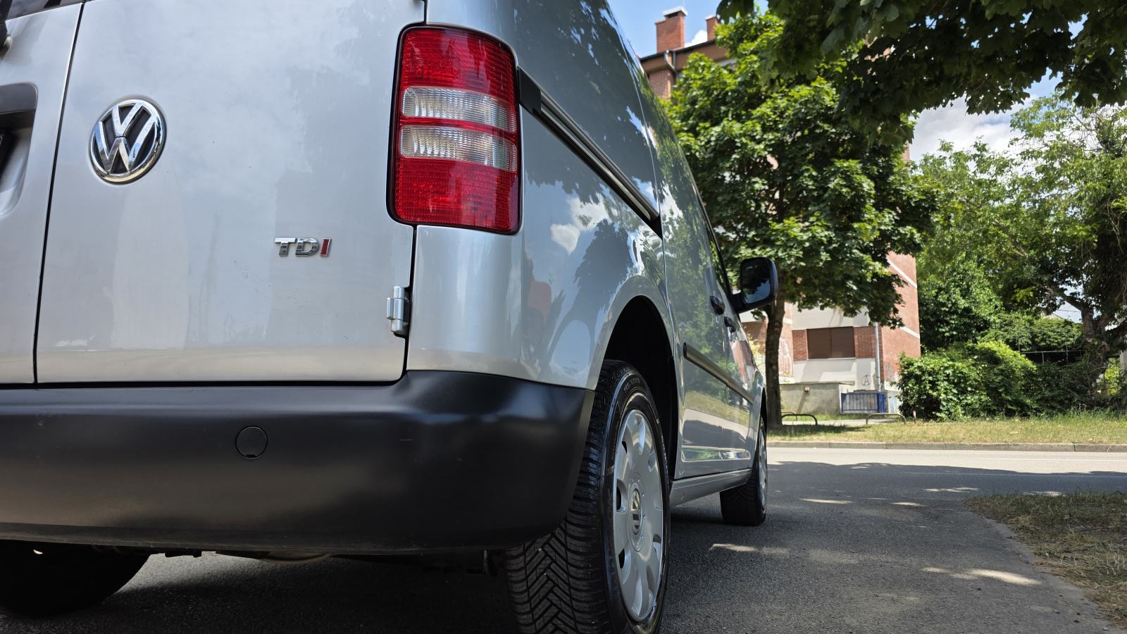 VW Caddy 1,6 TDI, servisna, vel. servis, klima, KAO NOV, fotografija 9