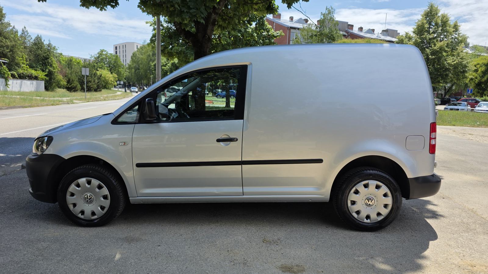 VW Caddy 1,6 TDI, servisna, vel. servis, klima, KAO NOV, fotografija 10