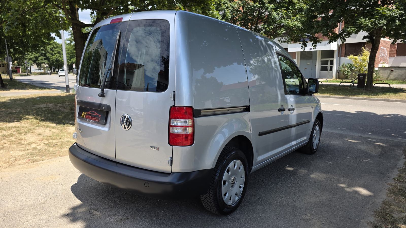 VW Caddy 1,6 TDI, servisna, vel. servis, klima, KAO NOV, fotografija 7