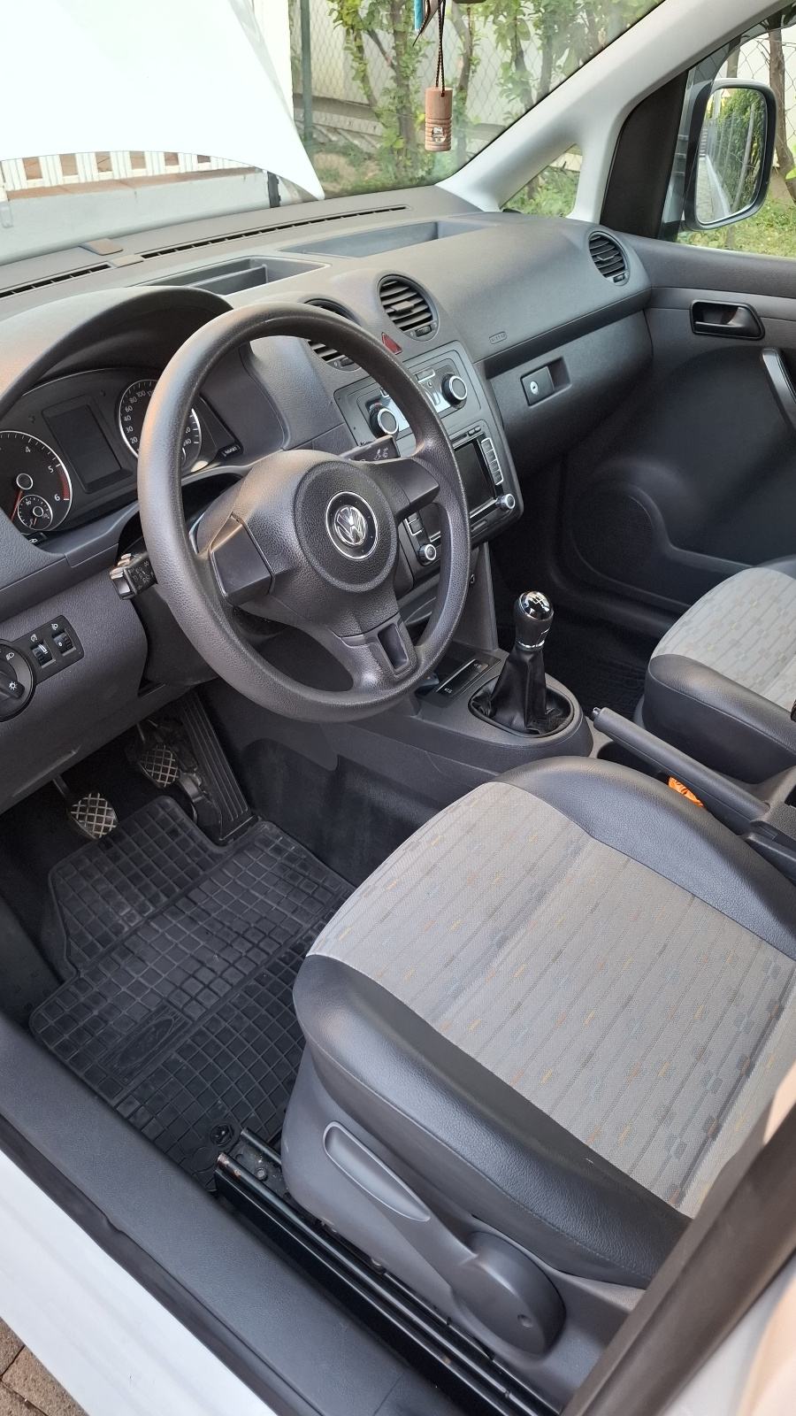 VW CADDY MAXI 1,6 TDI, fotografija 14
