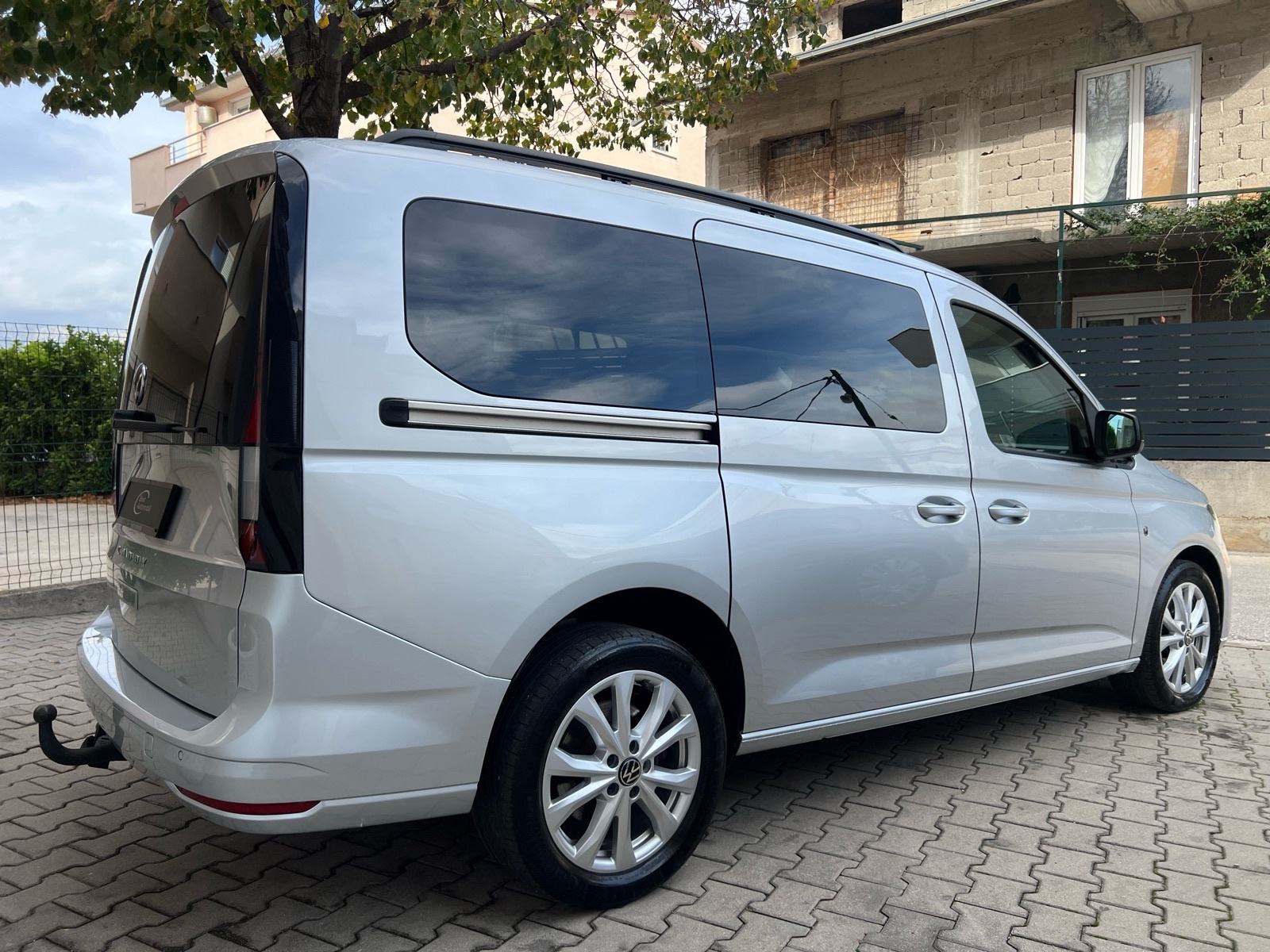 VW Caddy LIFE 2,0 TDI, MAXI, IQ Drive, 7 SJEDALA U PDV, fotografija 5