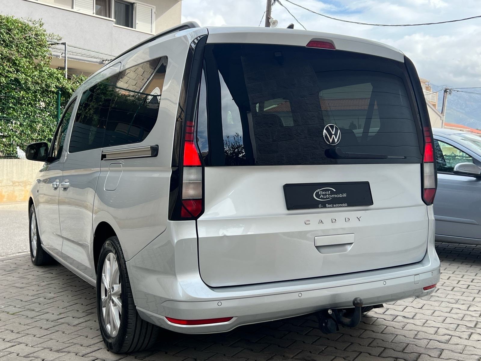 VW Caddy LIFE 2,0 TDI, MAXI, IQ Drive, 7 SJEDALA U PDV, fotografija 8