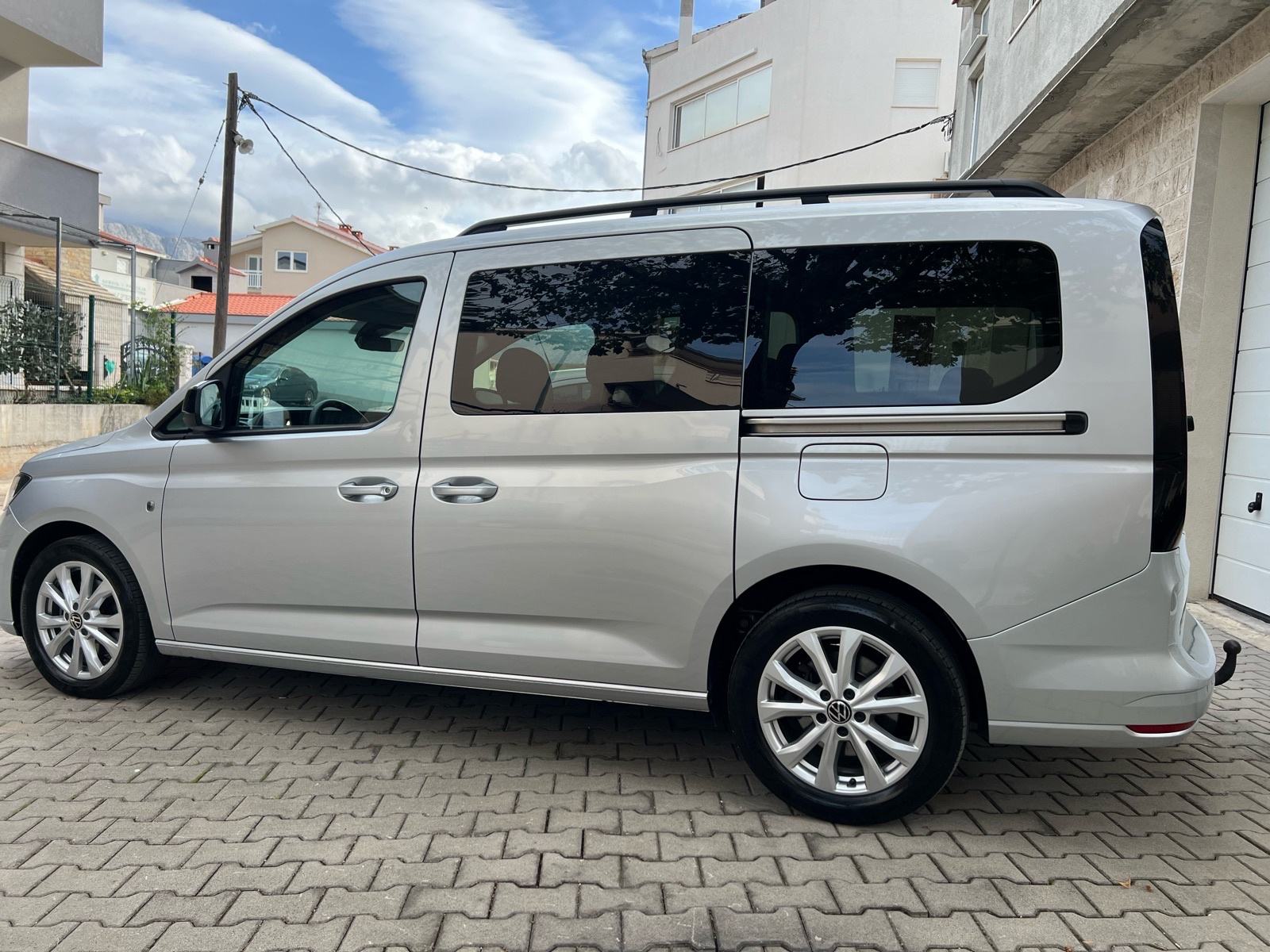VW Caddy LIFE 2,0 TDI, MAXI, IQ Drive, 7 SJEDALA U PDV, fotografija 10