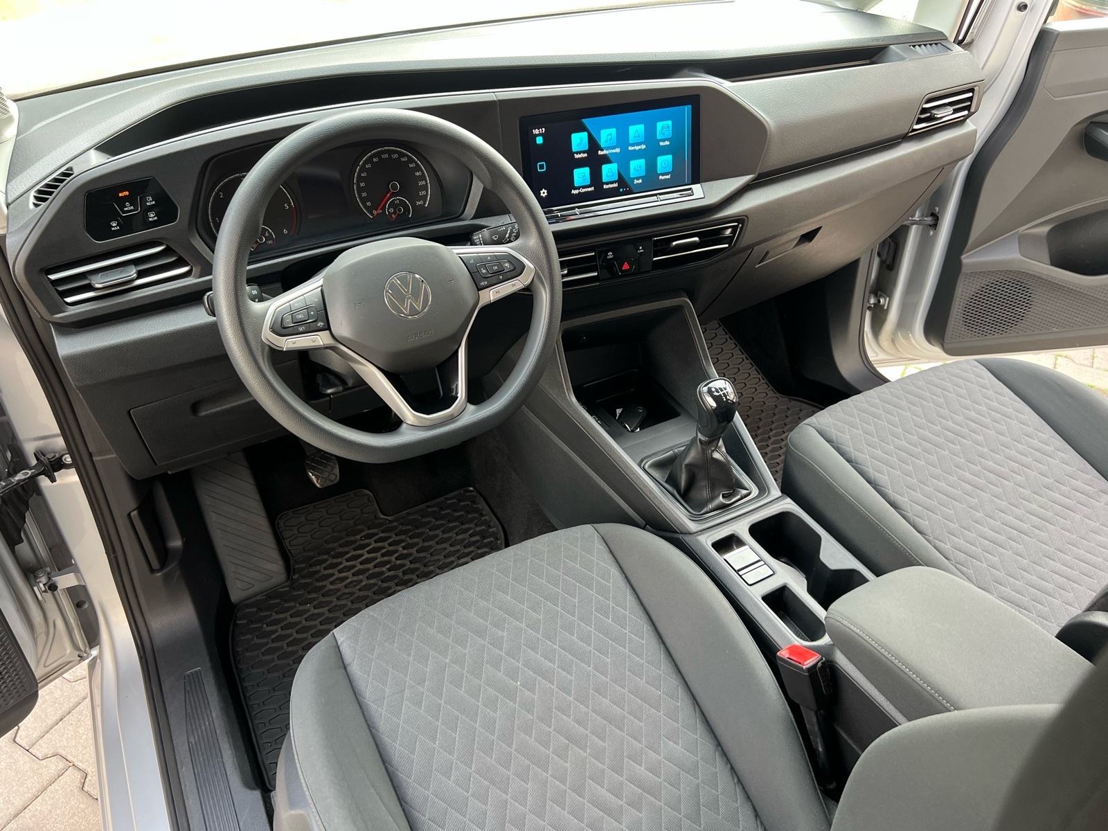 VW Caddy LIFE 2,0 TDI, MAXI, IQ Drive, 7 SJEDALA U PDV, fotografija 15