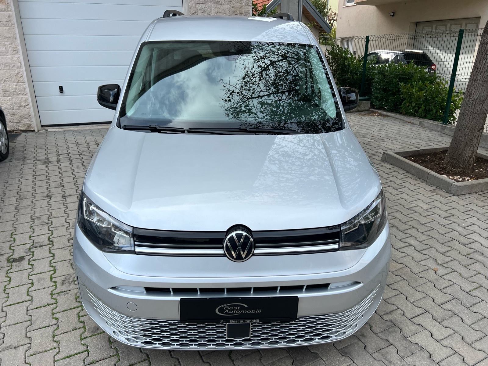 VW Caddy LIFE 2,0 TDI, MAXI, IQ Drive, 7 SJEDALA U PDV, fotografija 2