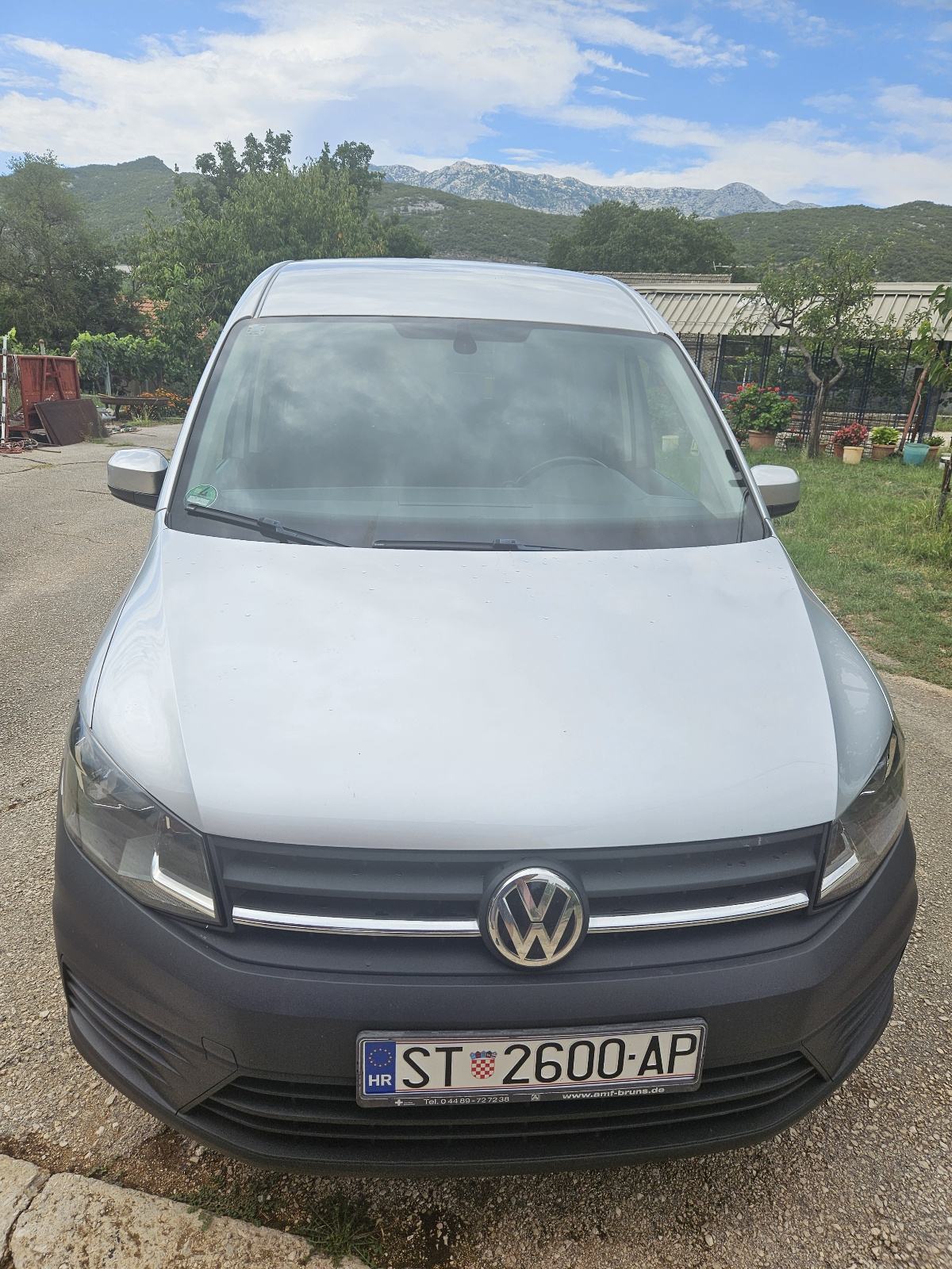 VW Caddy 2,0 sa rampom, fotografija 16
