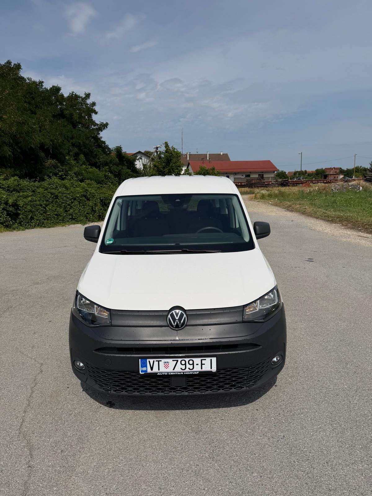 VW Caddy 2,0, fotografija 2