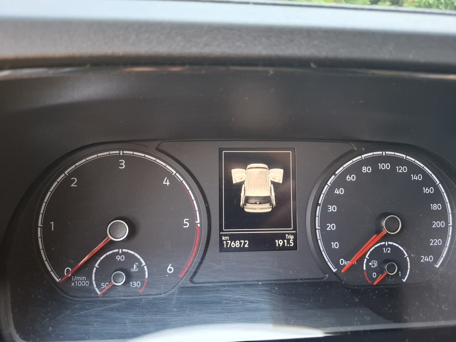 VW Caddy 2,0, fotografija 7