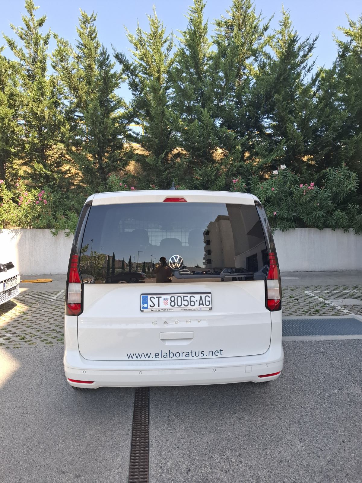 VW Caddy 2,0, fotografija 4