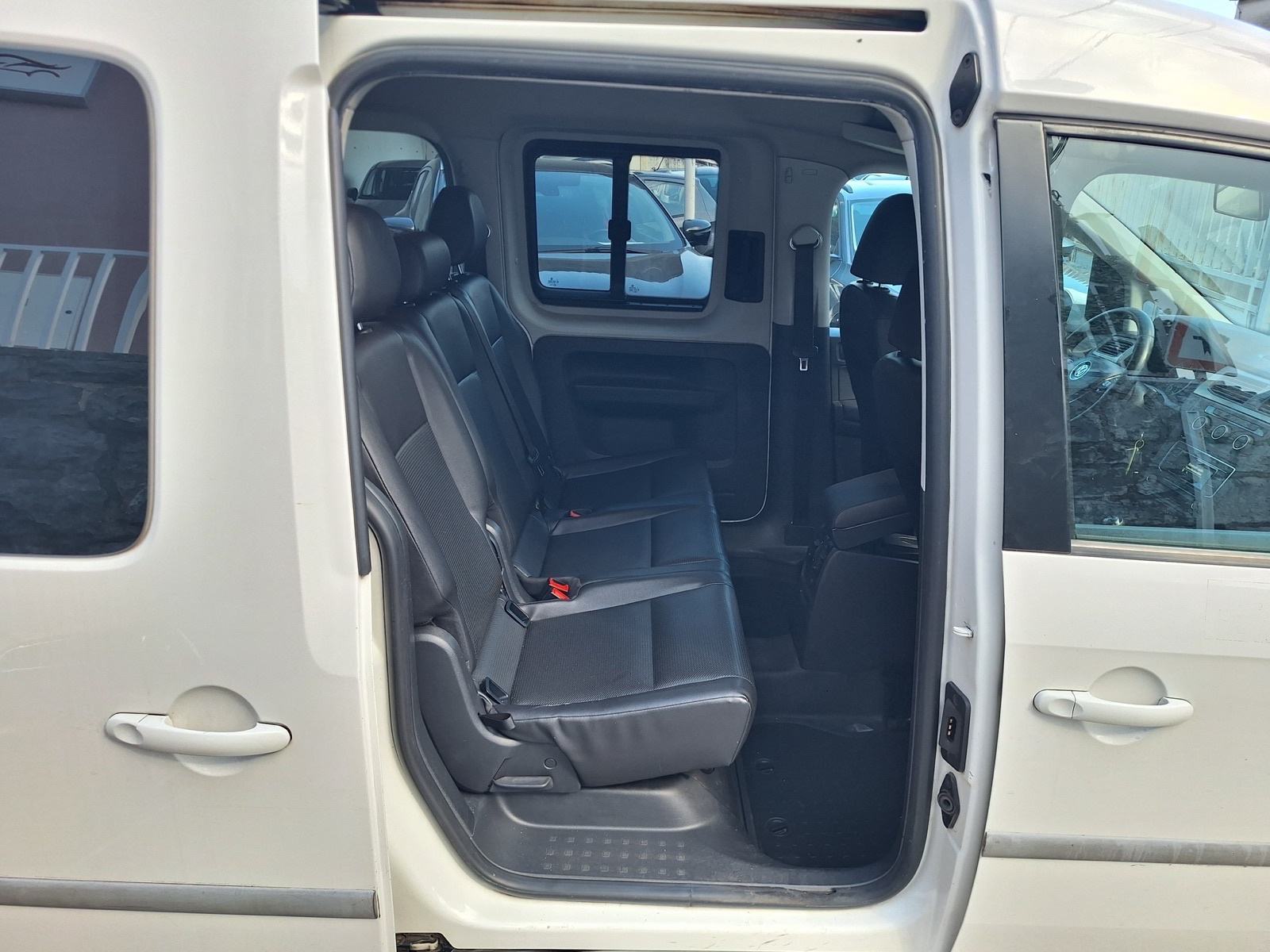 VW Caddy 2,0 TDI 100Ks 7 mjesta Maxi TOP STANjE, fotografija 19