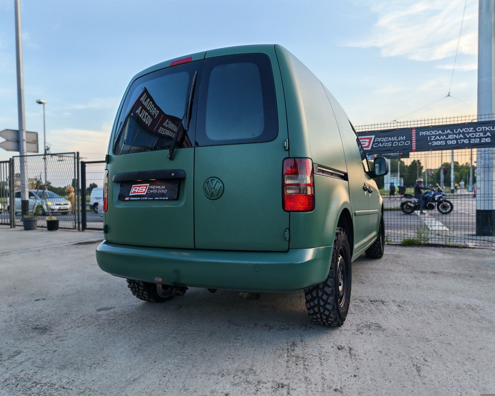 VW CADDY 2,0 TDI 110KS 4X4 N1, LOVAC, V+M SERVIS, LED BAR, TEREN. GUME, fotografija 8