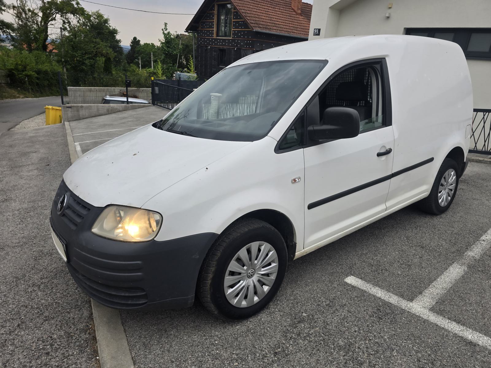 VW Caddy 1.9 TDI 77 kw 2008god . Reg 3/2028., fotografija 5