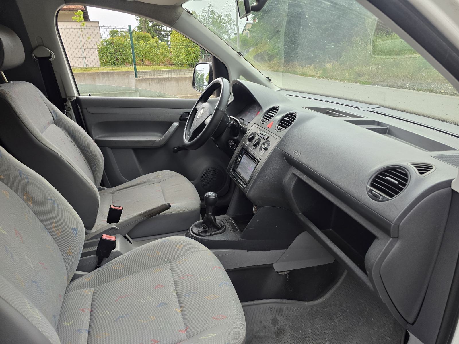 VW Caddy 1.9 TDI 77 kw 2008god . Reg 3/2028., fotografija 8