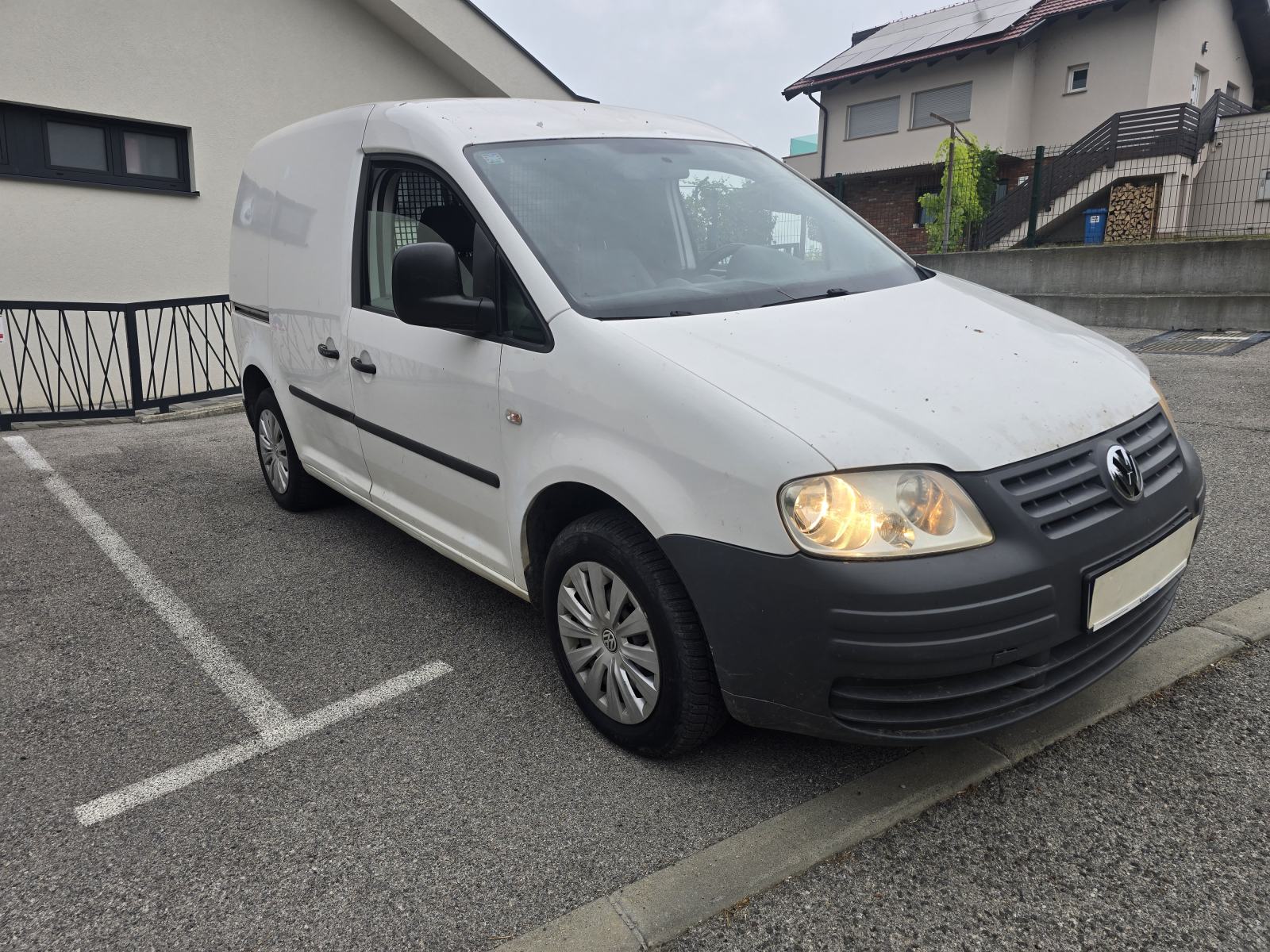 VW Caddy 1.9 TDI 77 kw 2008god . Reg 3/2028., fotografija 2