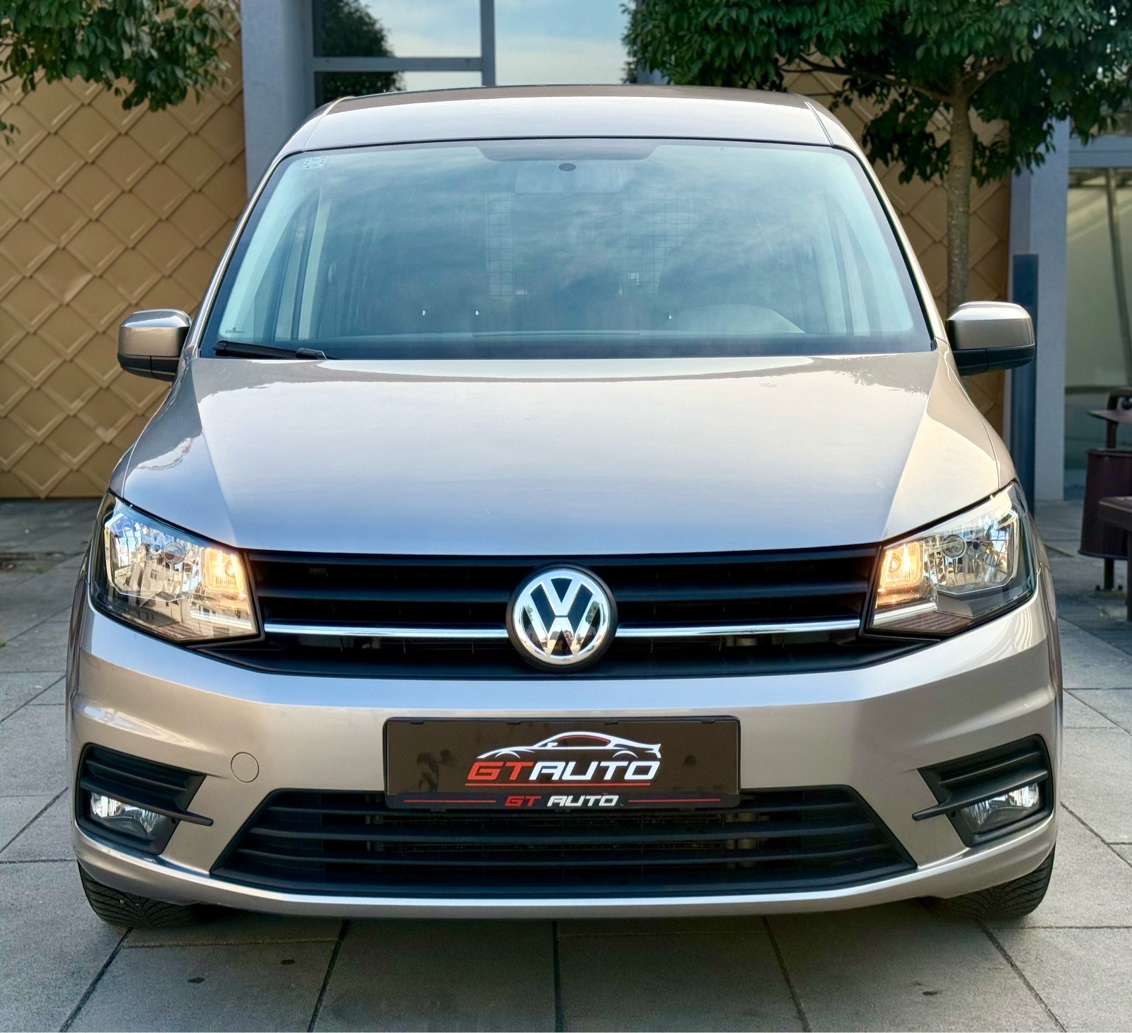 VW Caddy 2,0 TDI 2019.god 122.000km, Prvi vlasnik, N1 putnički, servis, fotografija 8