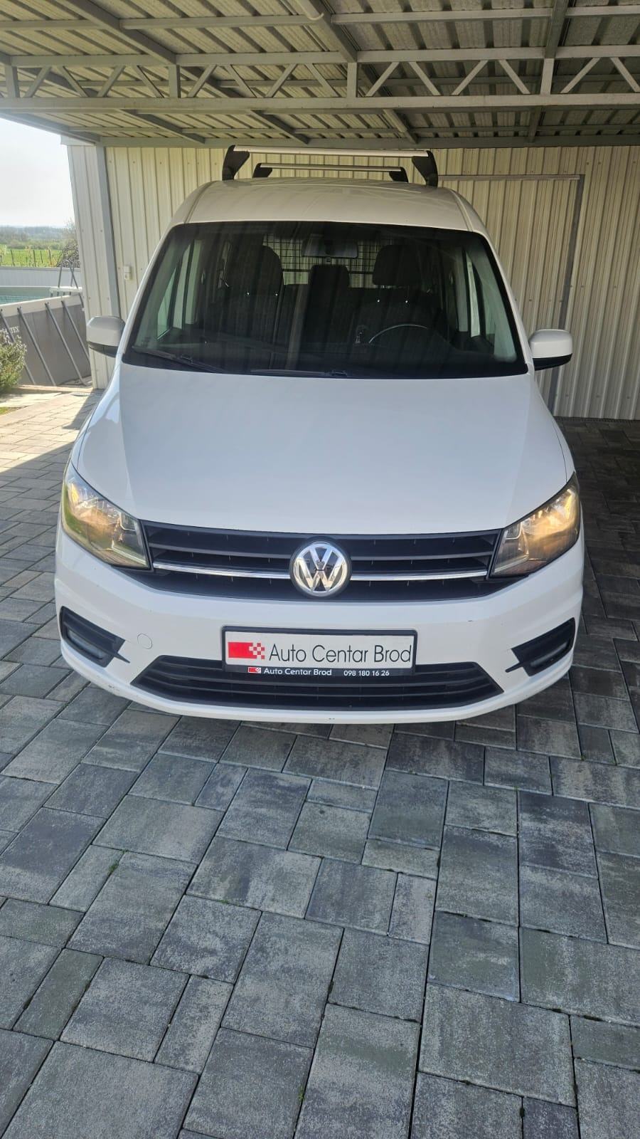 VW Caddy 2,0 TDI 5 sjedala, maxi,N1,Leasing, fotografija 3