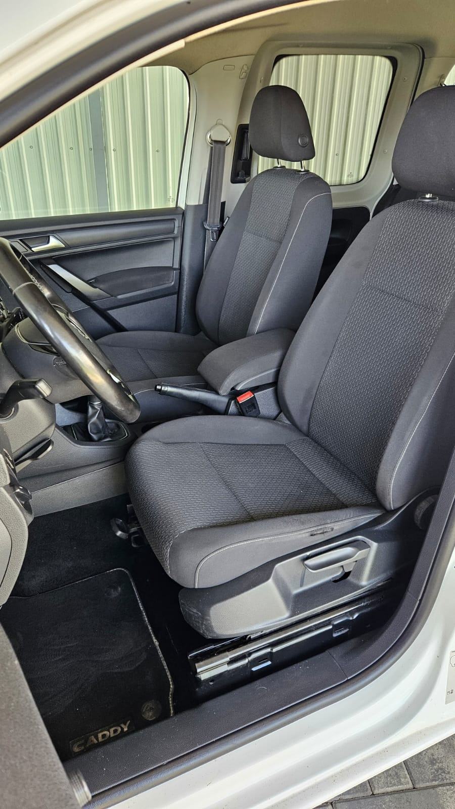VW Caddy 2,0 TDI 5 sjedala, maxi,N1,Leasing, fotografija 5