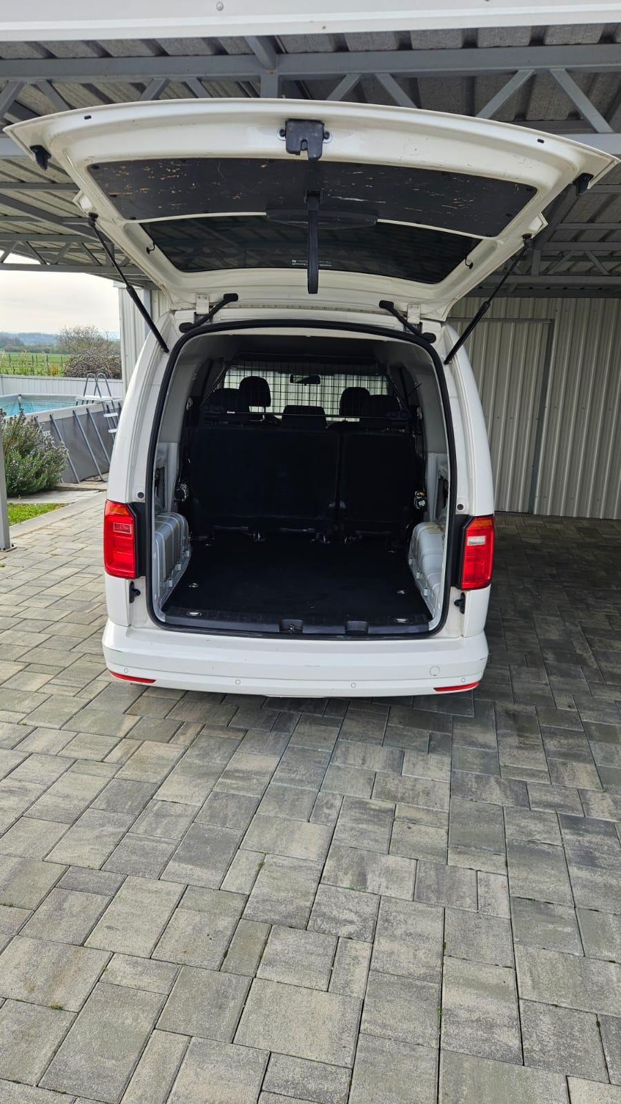 VW Caddy 2,0 TDI 5 sjedala, maxi,N1,Leasing, fotografija 11