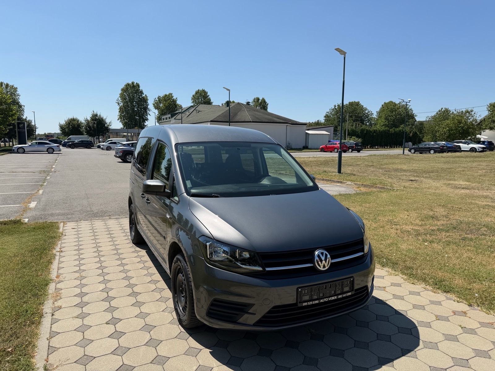 VW Caddy 2,0 TDI *5 Sjedala*, fotografija 1