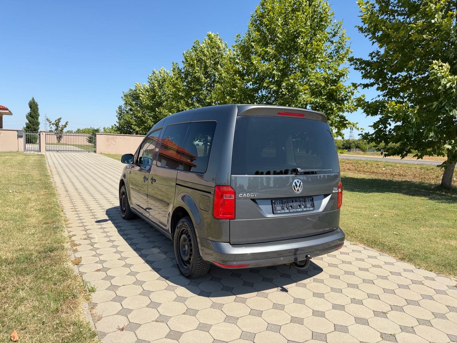 VW Caddy 2,0 TDI *5 Sjedala*, fotografija 5