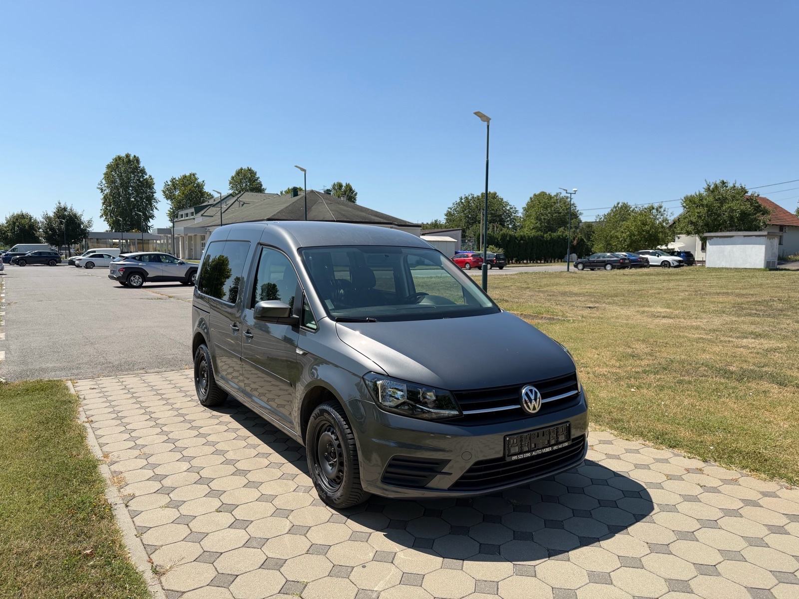 VW Caddy 2,0 TDI *5 Sjedala*, fotografija 9