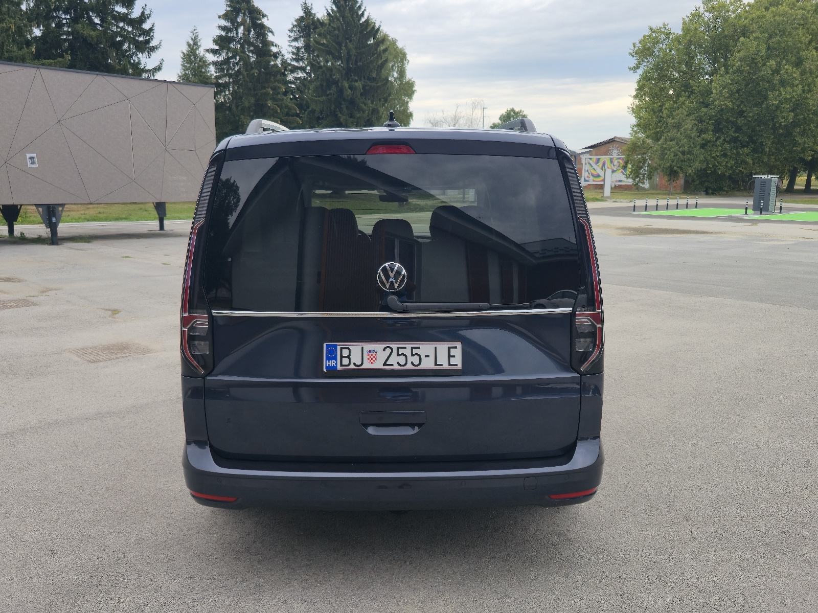 VW Caddy Maxi 2,0 tdi 90kw DSG, SAMO 51000 km, 7sjedala, fotografija 7