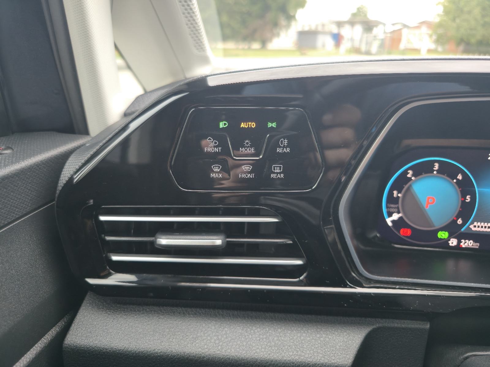 VW Caddy Maxi 2,0 tdi 90kw DSG, SAMO 51000 km, 7sjedala, fotografija 17