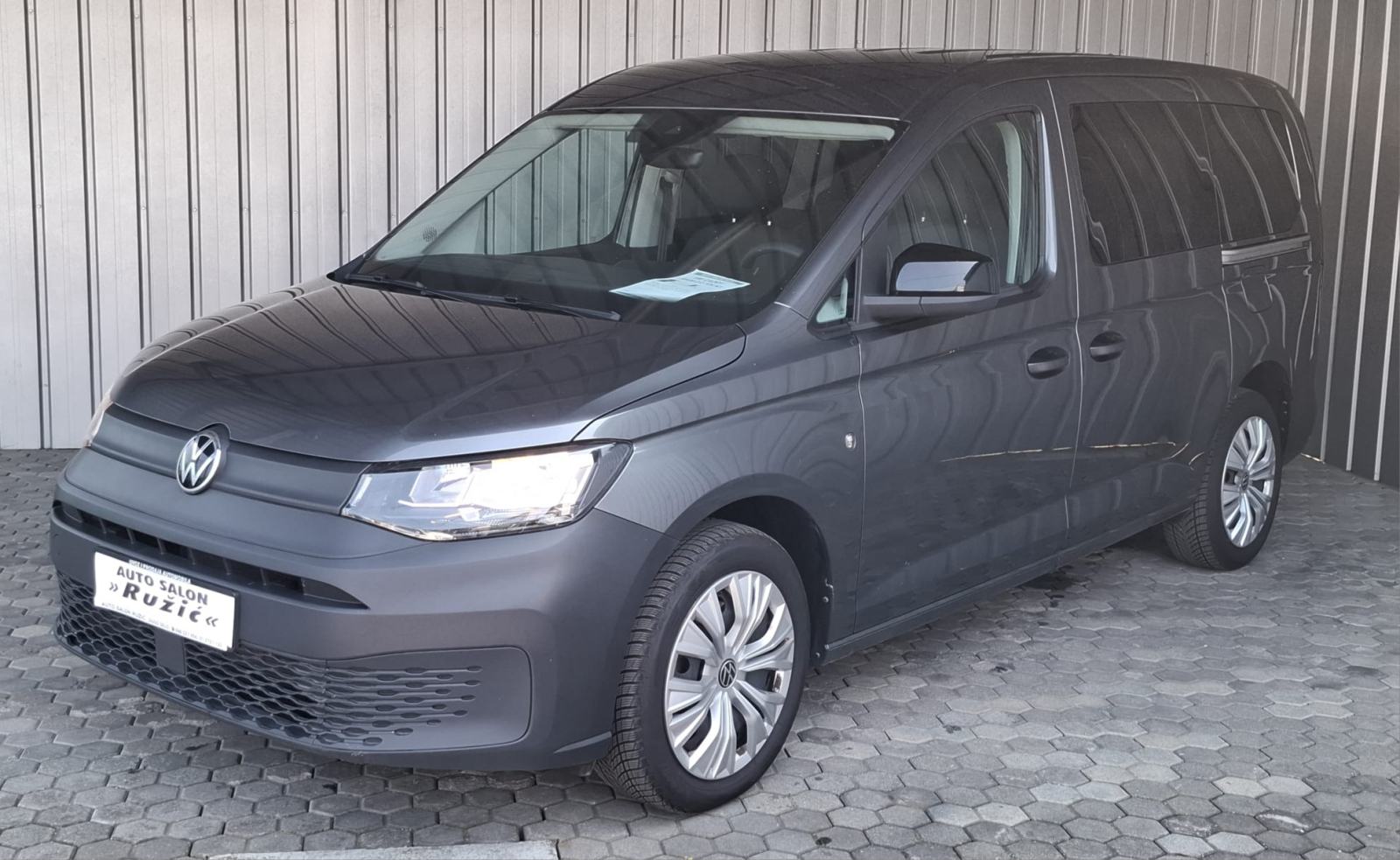 VW Caddy 2,0 TDI MAXI N1 5-sjedala NAVI KAMERA ASSIST GARANCIJA, fotografija 1