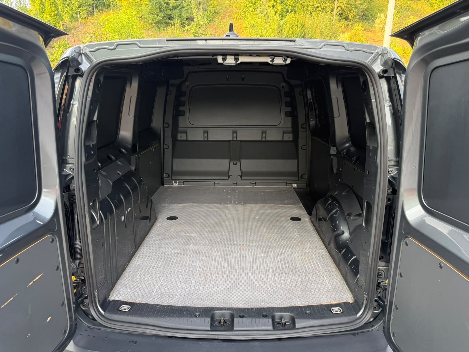 VW Caddy 2.0 tdi MAXI - N1, fotografija 16