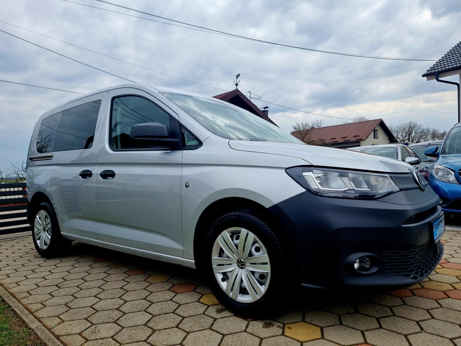 VW Caddy 2,0 TDI,,ODLIČAN,,CIJENA SA PDV-om,,83027KM, fotografija 4