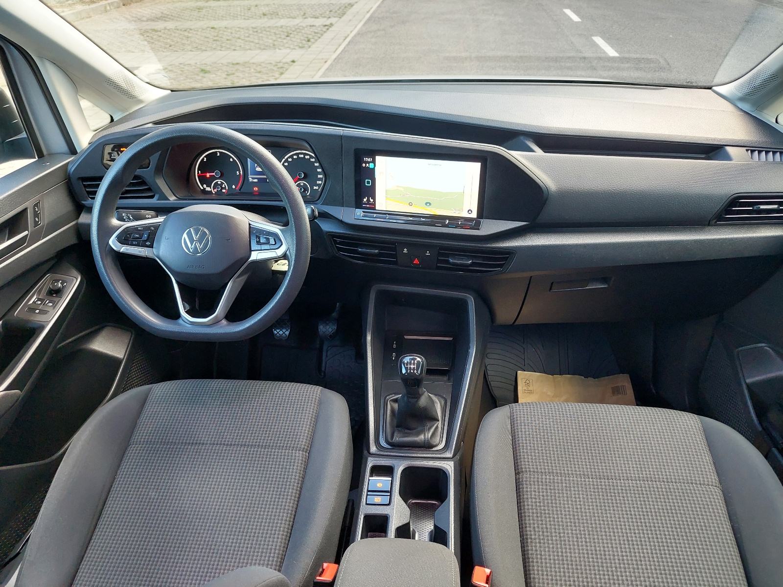 VW Caddy 2,0 TDI*PUTNIČKI *, fotografija 9