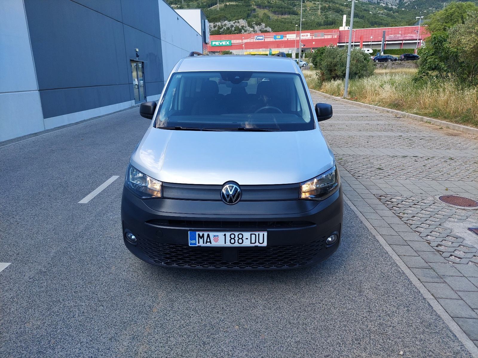 VW Caddy 2,0 TDI*PUTNIČKI *, fotografija 2