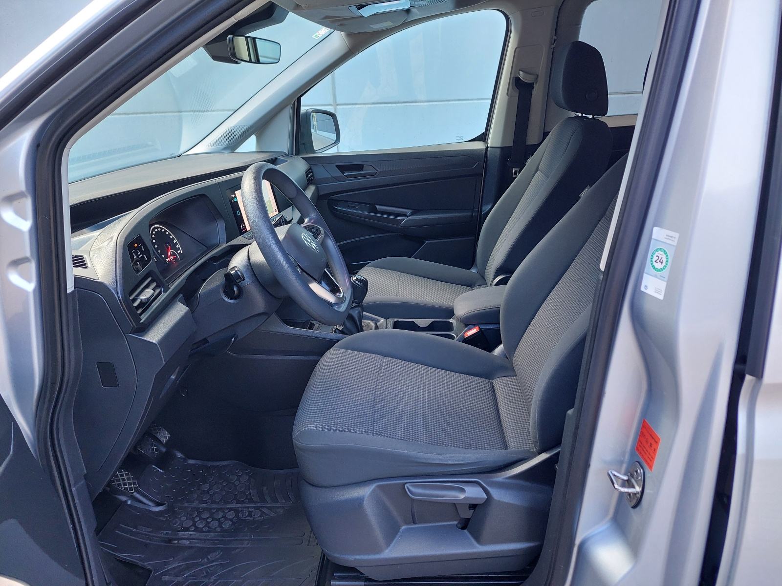 VW Caddy 2,0 TDI*PUTNIČKI *, fotografija 12