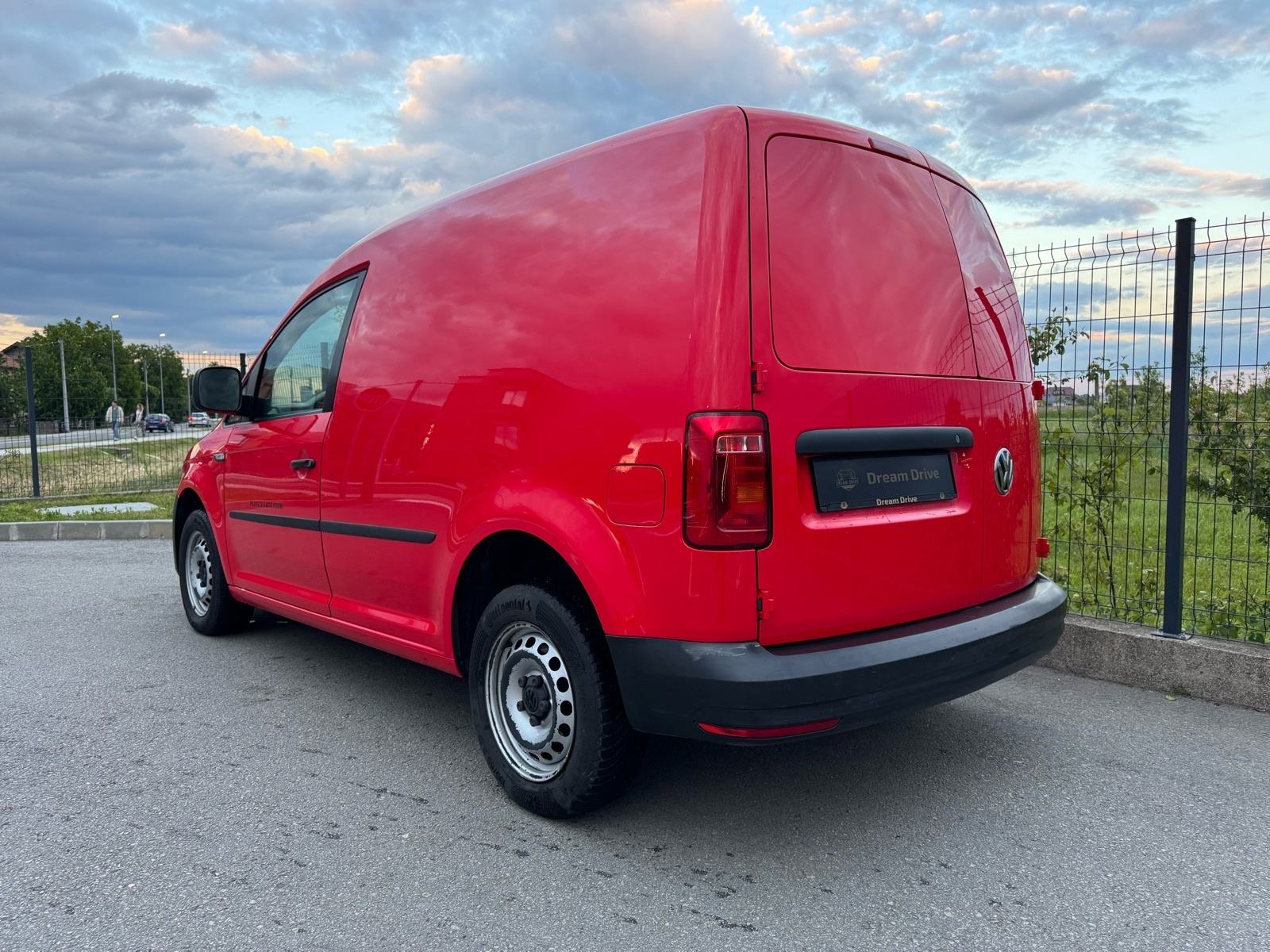 VW Caddy 2,0 TDI, fotografija 4