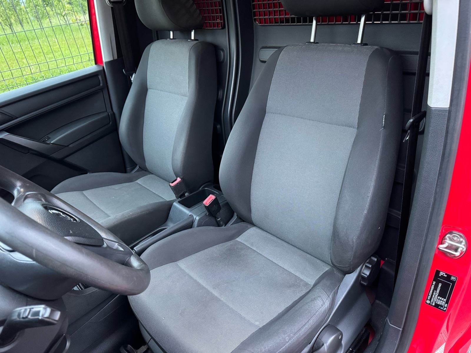 VW Caddy 2,0 TDI, fotografija 8