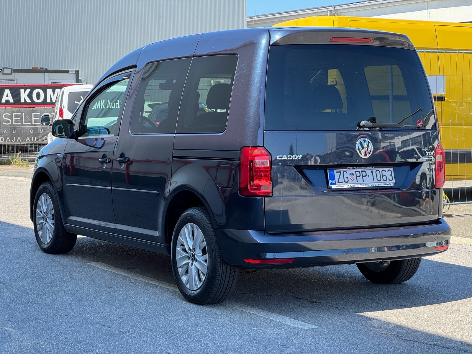 VW Caddy 2,0 TDI PUTNIČKI M1, fotografija 3