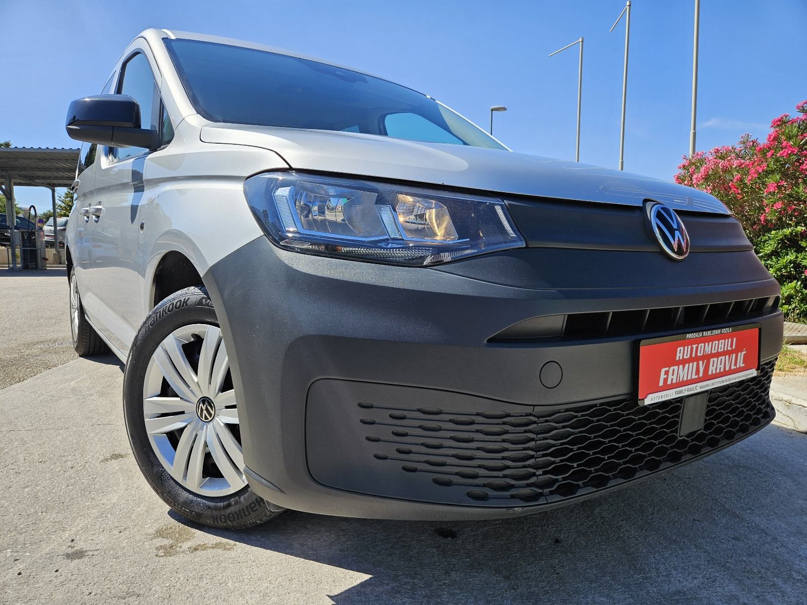 VW Caddy 2,0 Tdi*IQ Drive*AccRadar*ServisnaKnjiga*U PDV-u*, fotografija 3