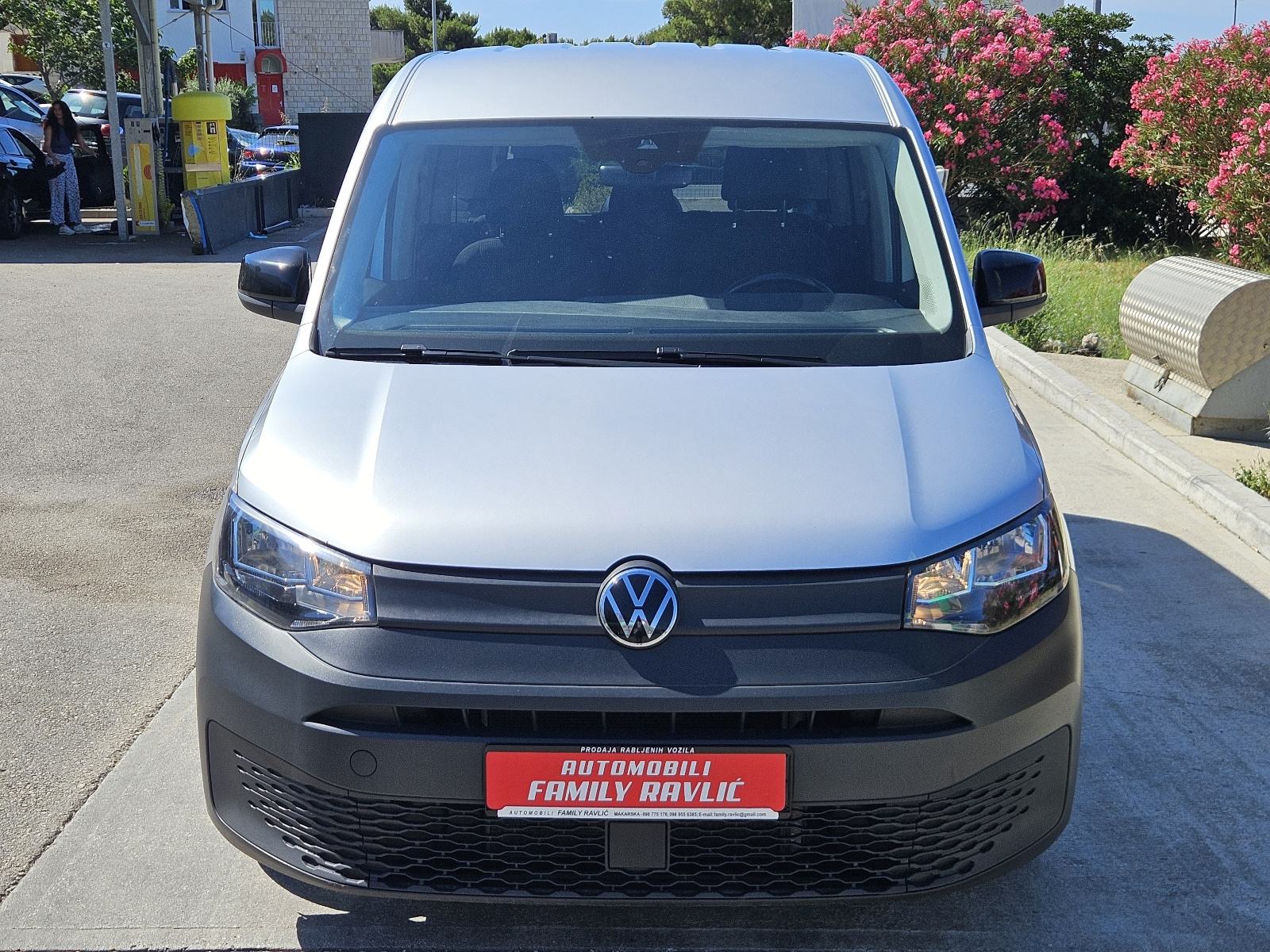 VW Caddy 2,0 Tdi*IQ Drive*AccRadar*ServisnaKnjiga*U PDV-u*, fotografija 9