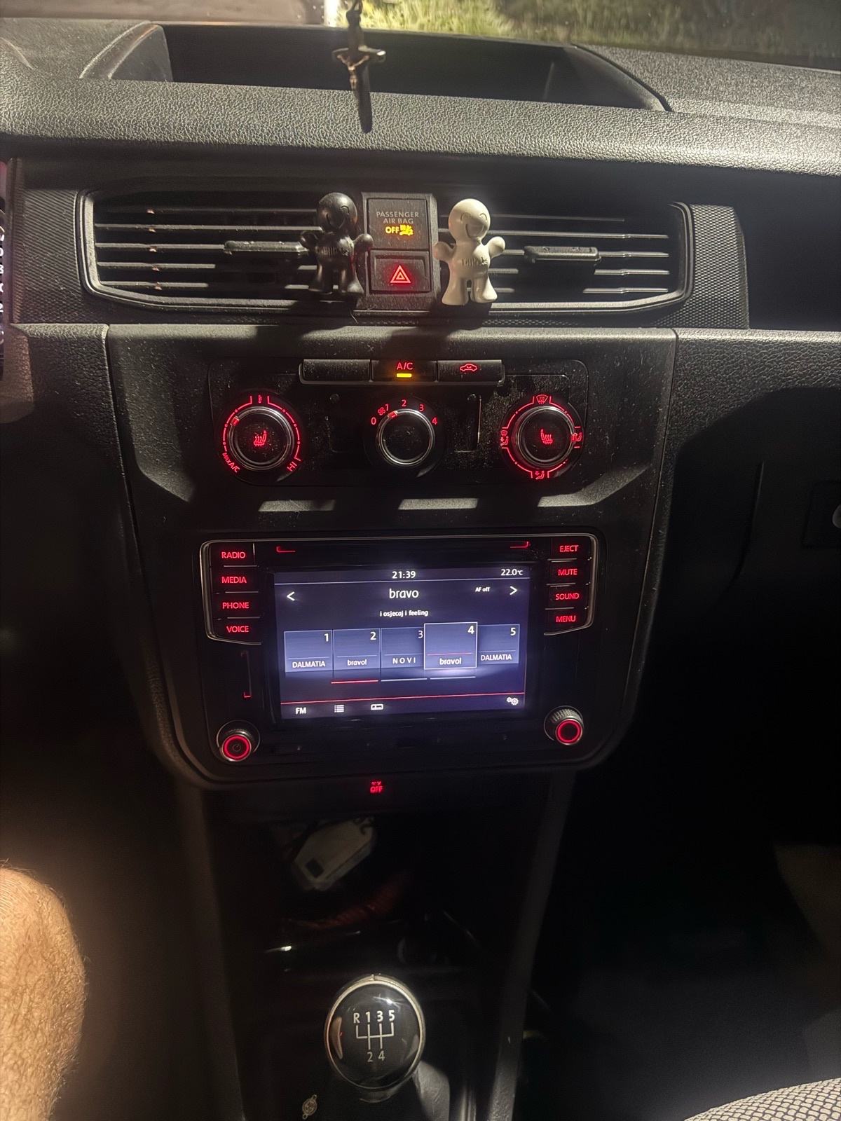 VW Caddy 2,0 TDI, pogled izvana - slika 2