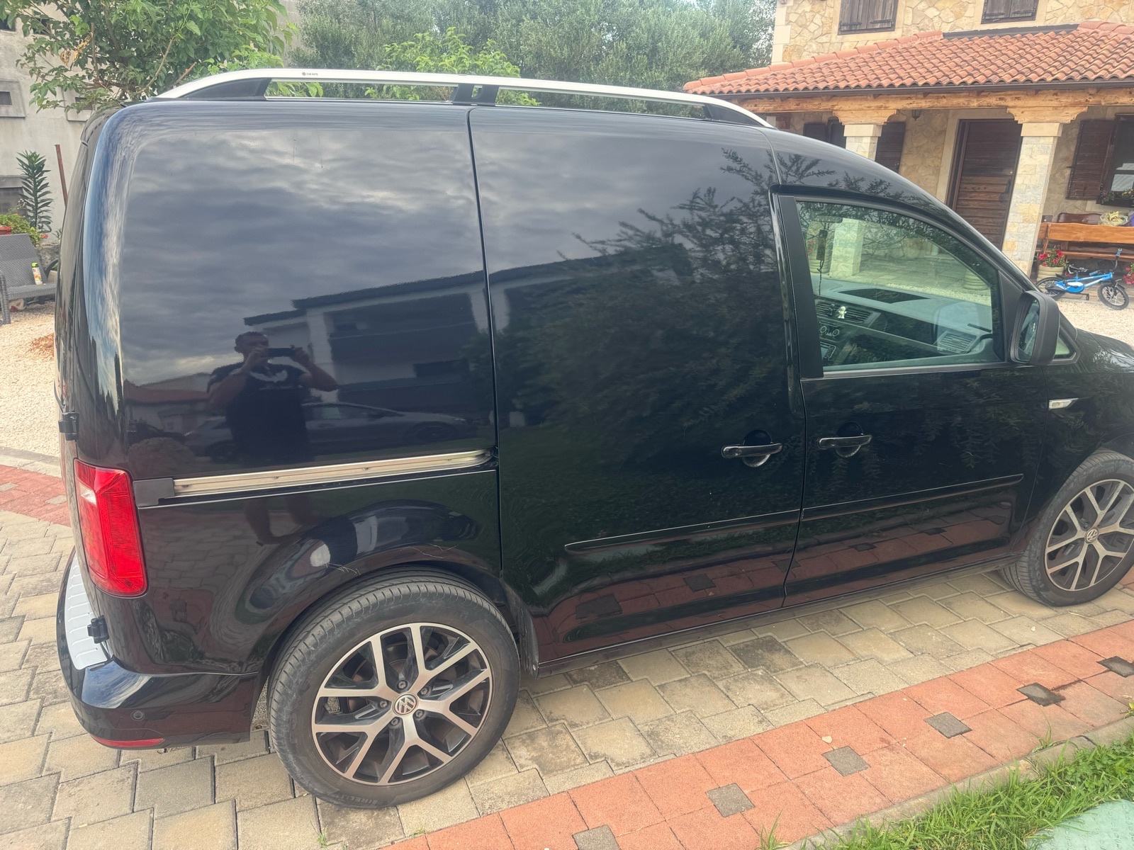 VW Caddy 2,0 TDI, fotografija 8