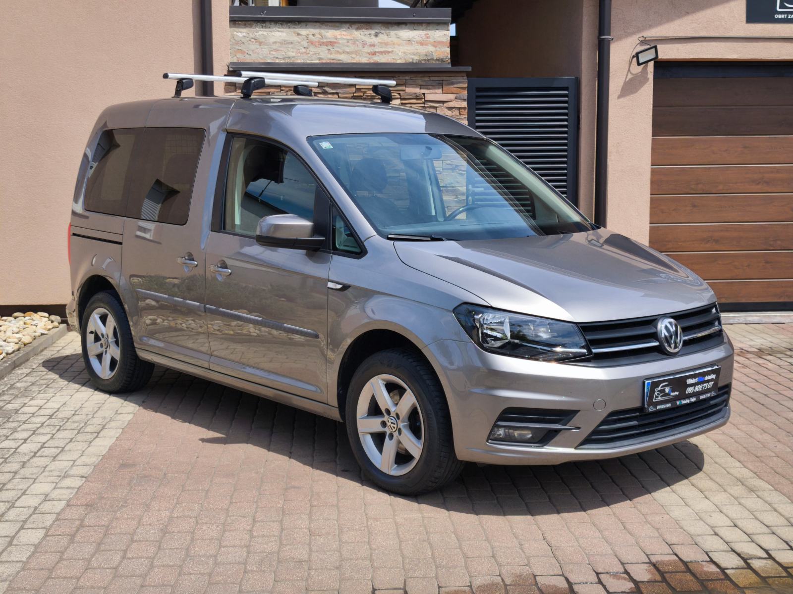 VW Caddy 2,0 TDI (5 SJEDALA)*EURO KUKA* HR AUTO*, fotografija 2