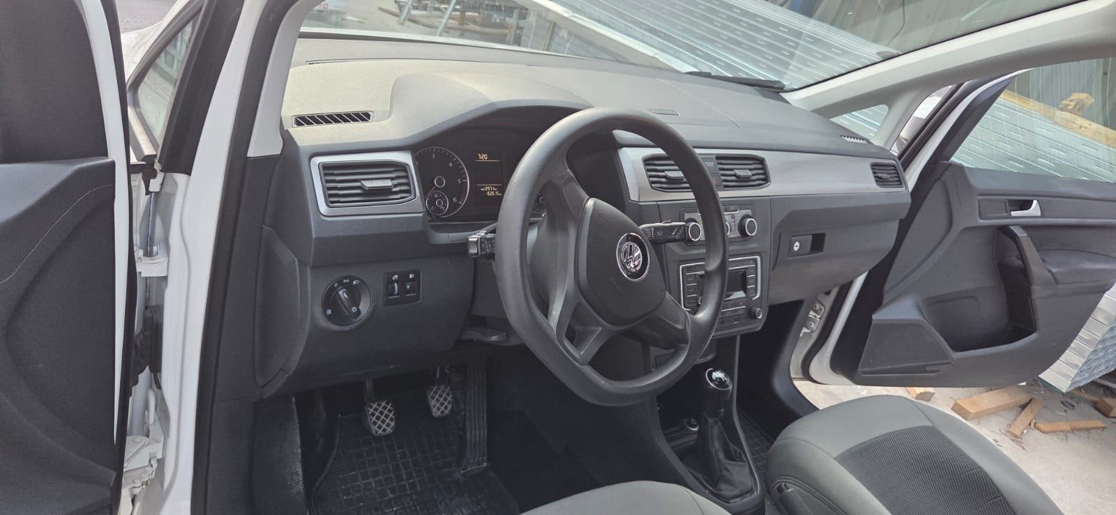 VW Caddy 2,0 TDI, fotografija 6