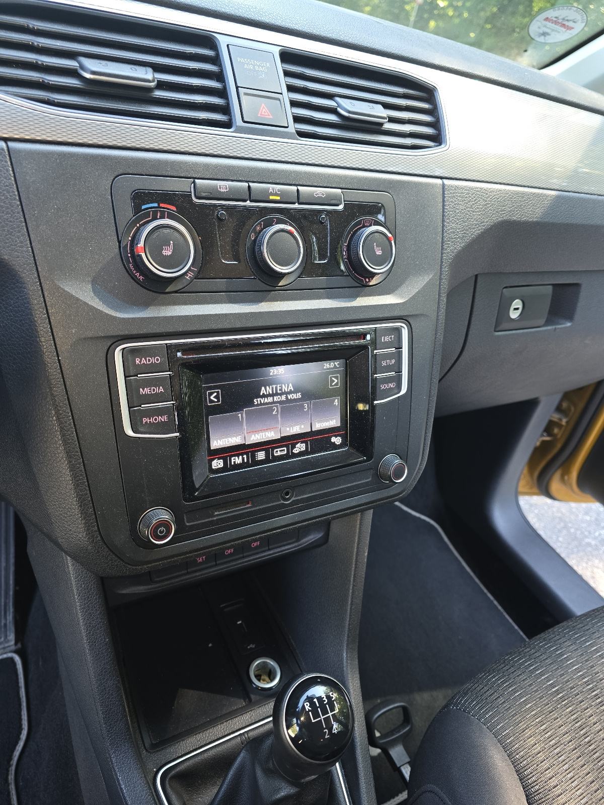 VW Caddy 2,0 TDI, fotografija 8