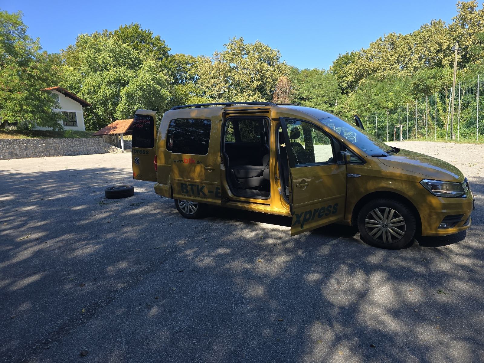 VW Caddy 2,0 TDI, fotografija 5