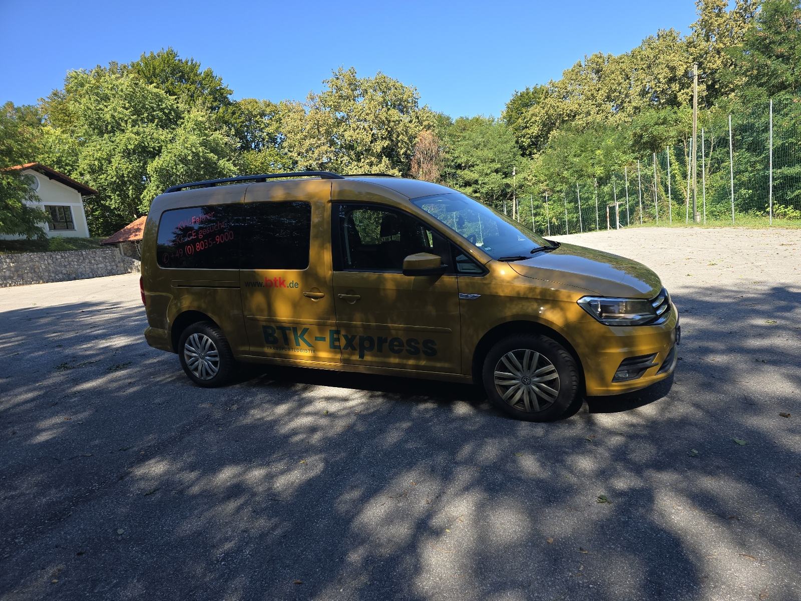 VW Caddy 2,0 TDI, fotografija 2